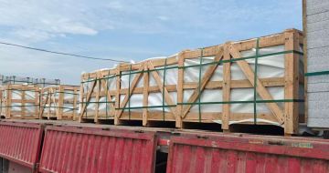 广东 芝麻白花岗岩地铺石出口专车-泰国游