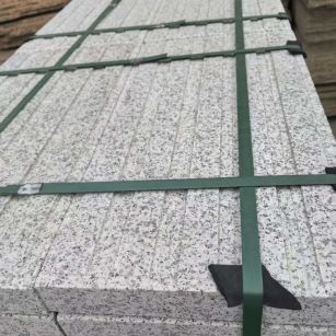 广东 白麻花岗岩直行盲道石，盲条，地铺石