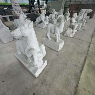 广东 芝麻白花岗岩造型立体雕刻——十二生肖