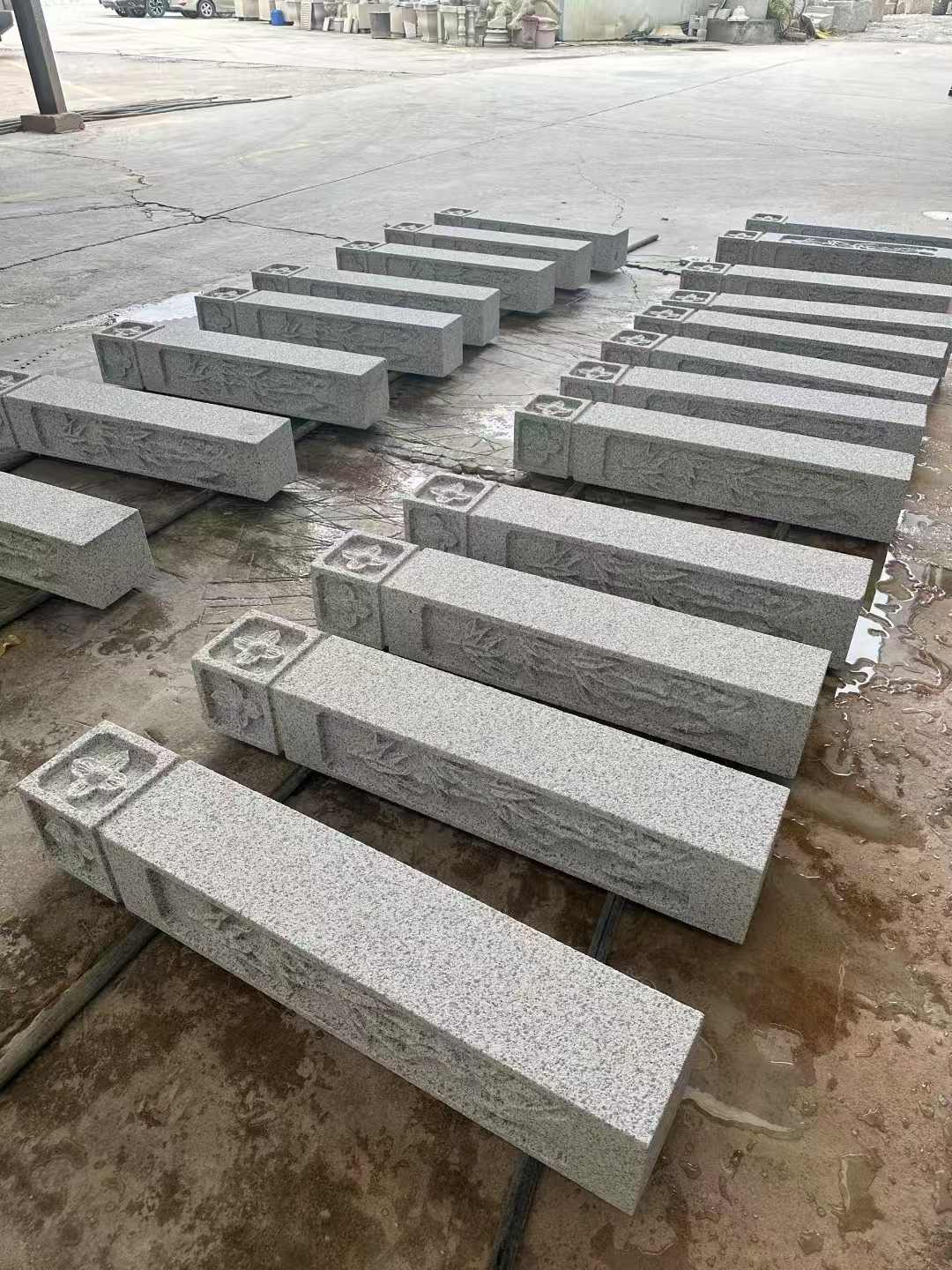 广东 白麻方柱雕花防水