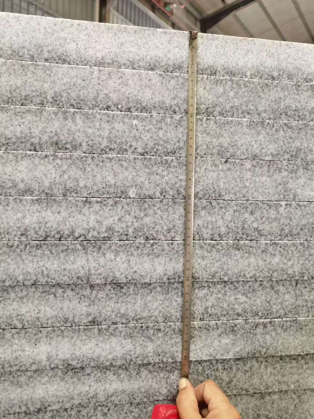 广东 芝麻白火烧成品厚薄均匀，B料价格接近A料质量