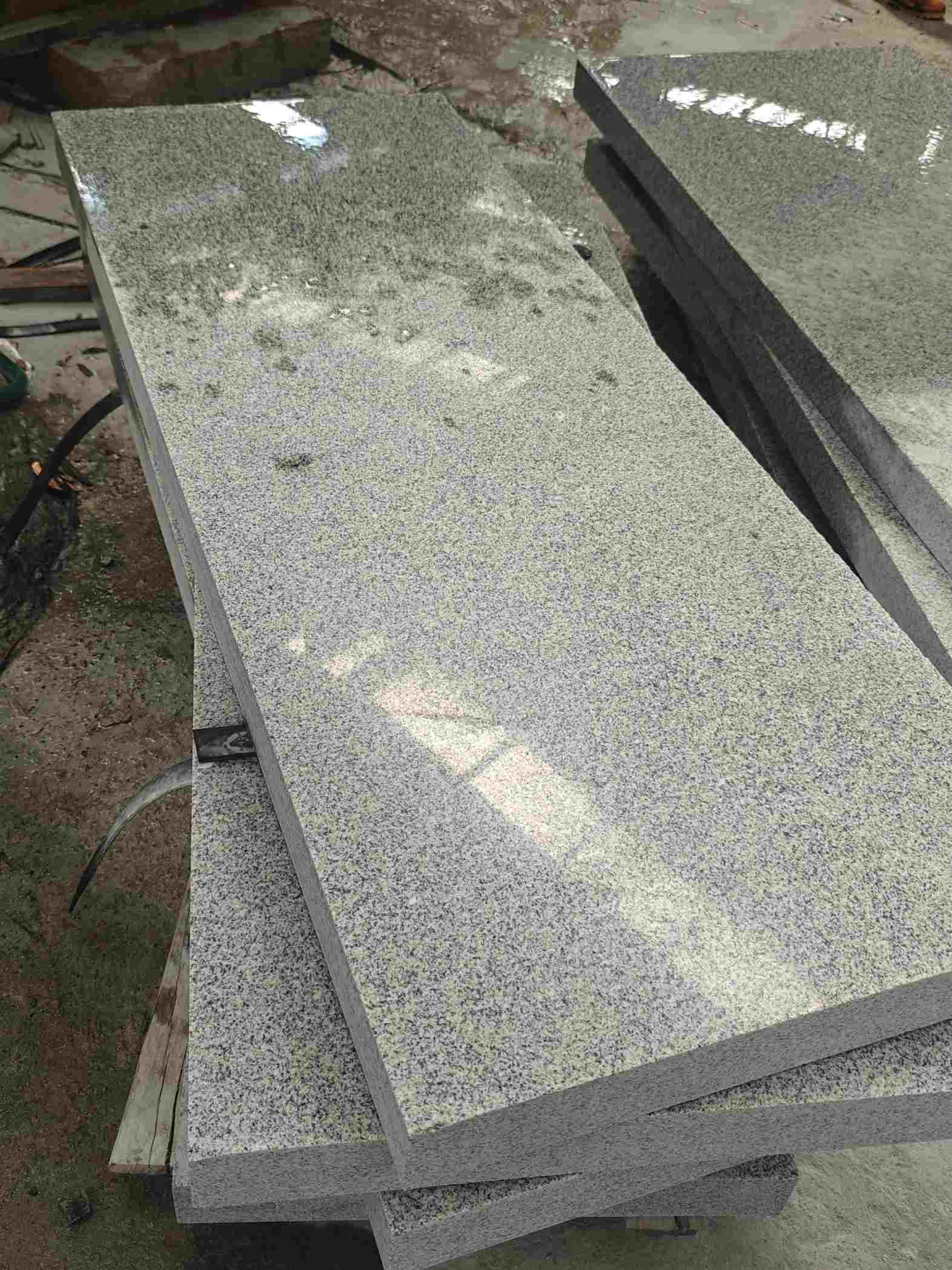 广东 芝麻白栏杆料半成品