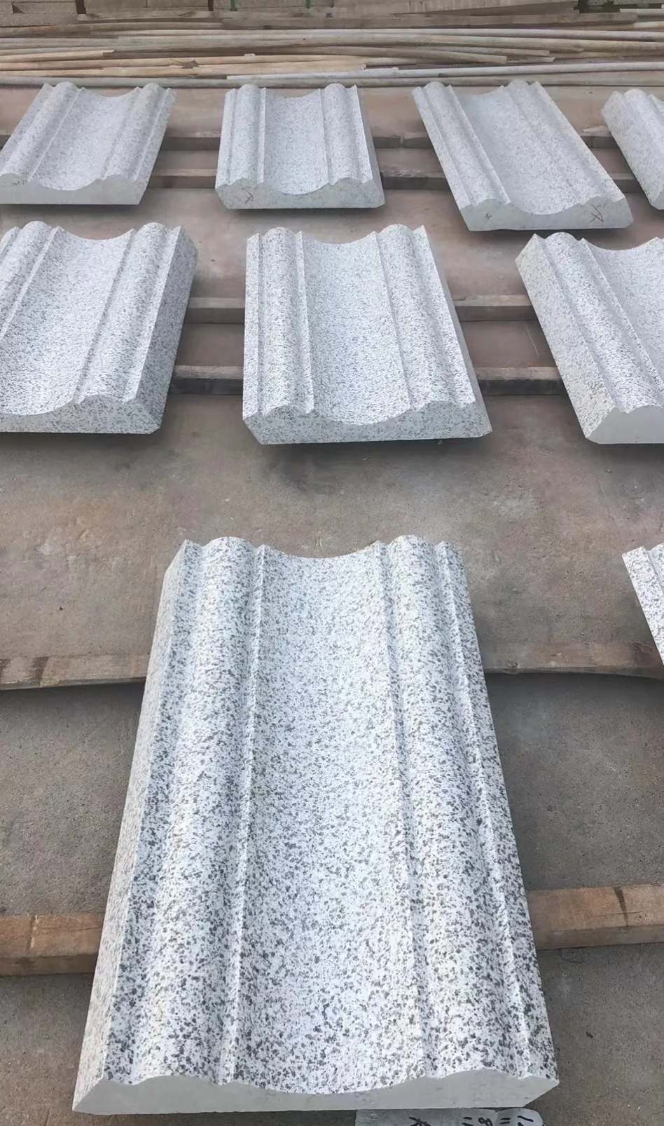 广东 白麻花岗岩光面别墅线条