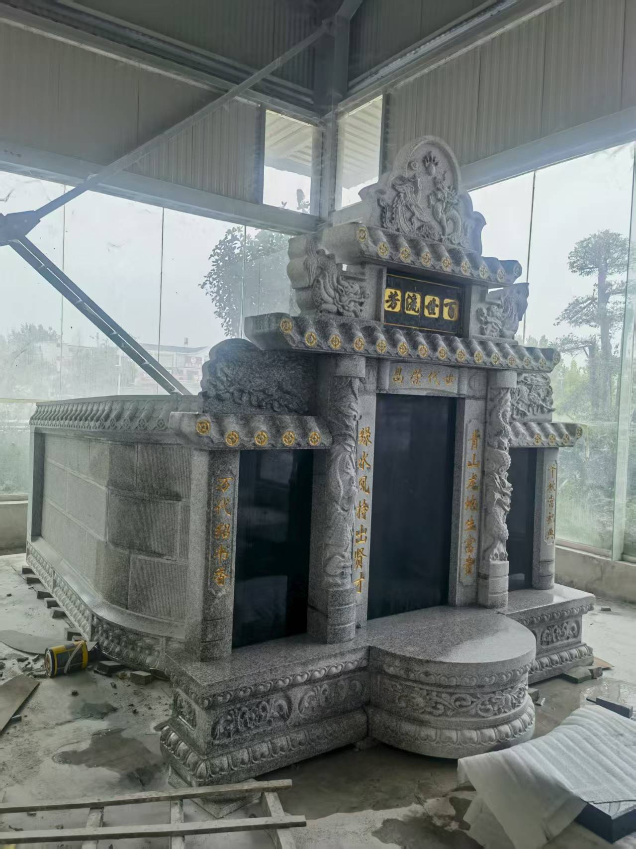 广东 芝麻白墓碑效果展示图