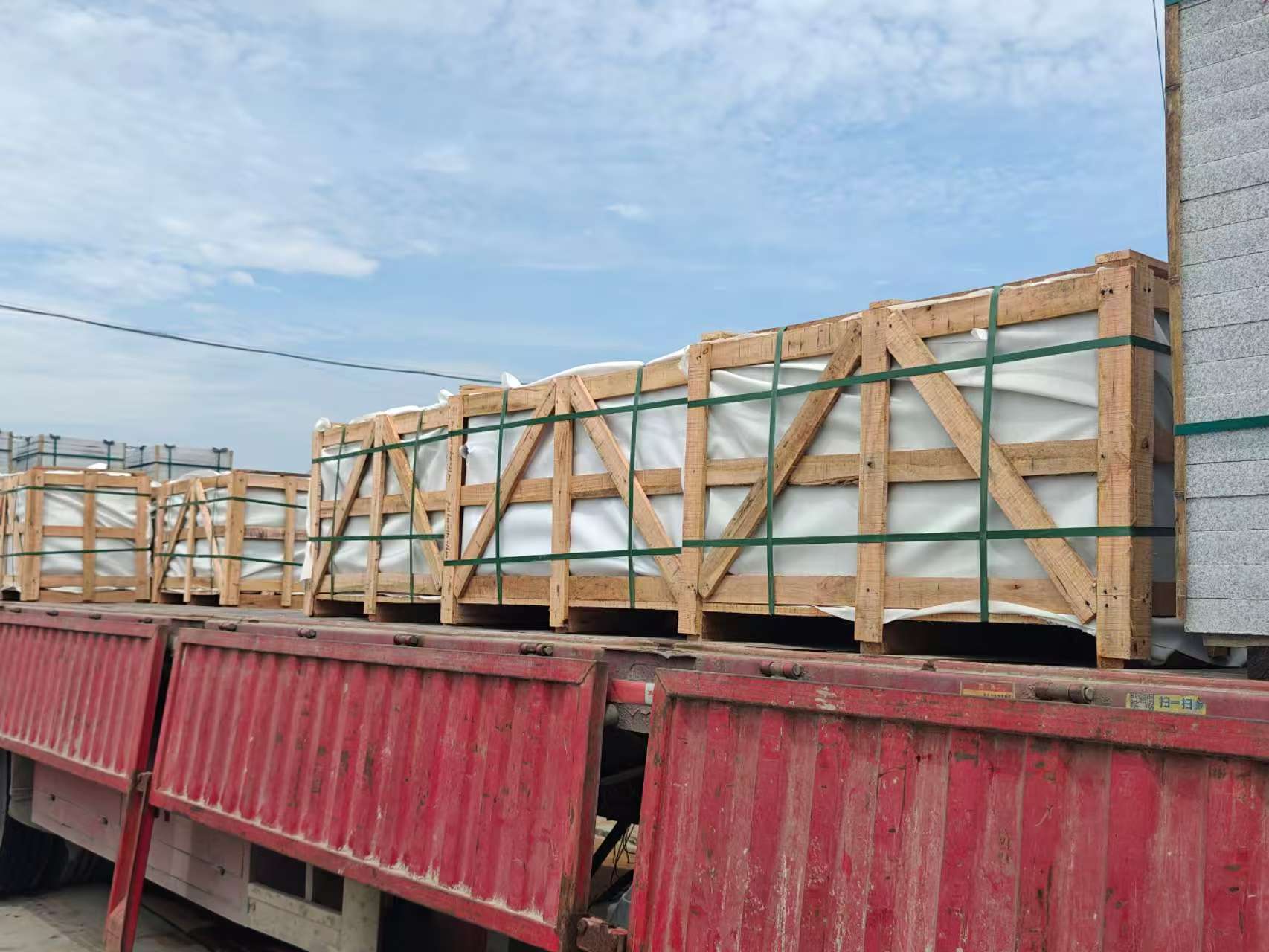 广东 芝麻白花岗岩地铺石出口专车-泰国游